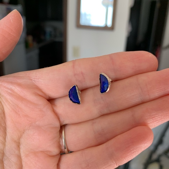 *SOLD* Noonday Collection Circlet Studs - Picture 1 of 7